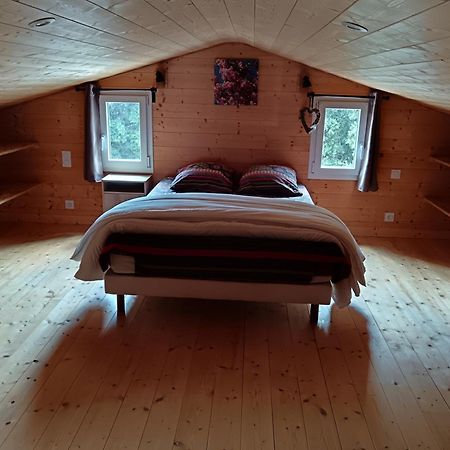 Chalet 50M2 Climatise Montjoyer エクステリア 写真